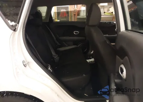 2015 Kia Soul z USA, uszkodzony, nr VIN KNDJN2A20F7168111